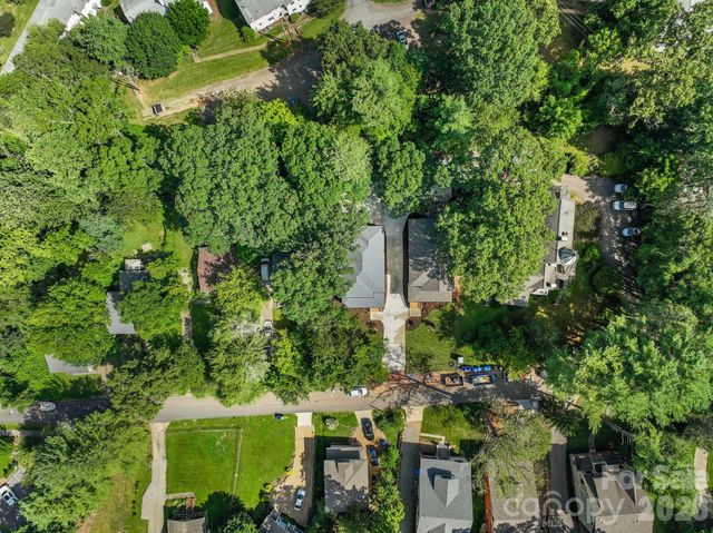 35 Grindstaff Drive, Asheville, NC 28803