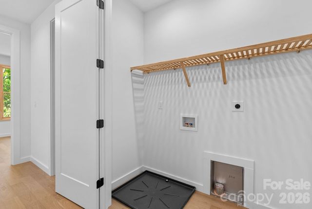 35 Grindstaff Drive, Asheville, NC 28803