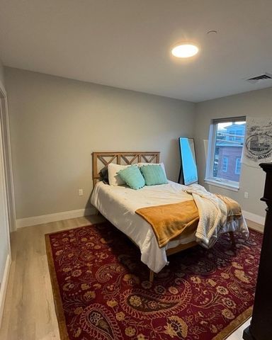 25 2nd Street 302, Chelsea, MA 02150