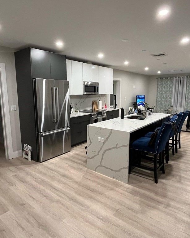 25 2nd Street 302, Chelsea, MA 02150