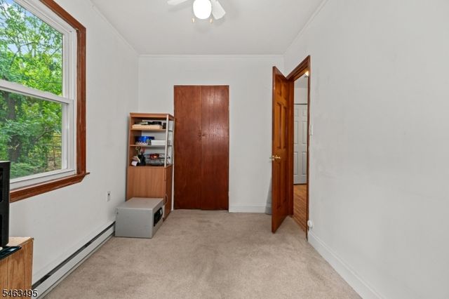 19 Skyland Ave, Wanaque Boro, NJ 07420