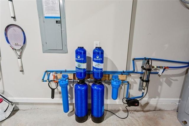 4219 Deming Circle, Sandy Springs, GA 30342