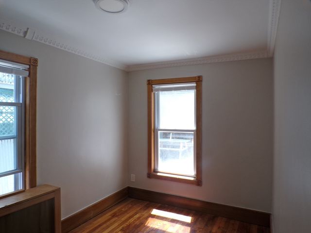 4 Parker St 1, Everett, MA 02149