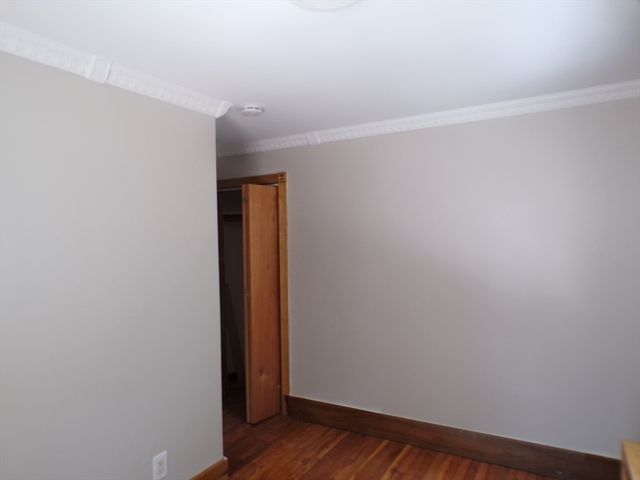 4 Parker St 1, Everett, MA 02149