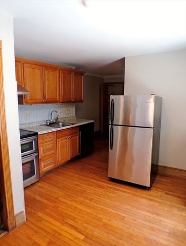 4 Parker St 1, Everett, MA 02149