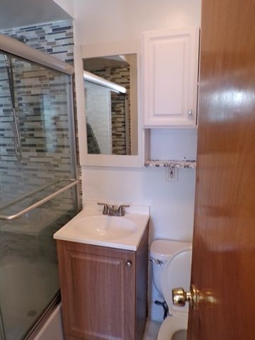 4 Parker St 1, Everett, MA 02149