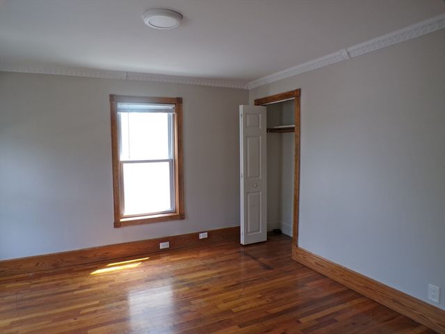 4 Parker St 1, Everett, MA 02149