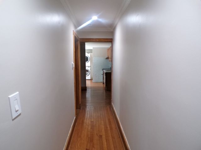 4 Parker St 1, Everett, MA 02149