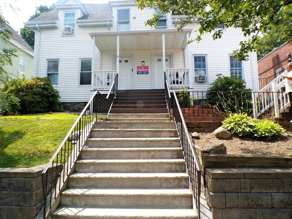 4 Parker St 1, Everett, MA 02149