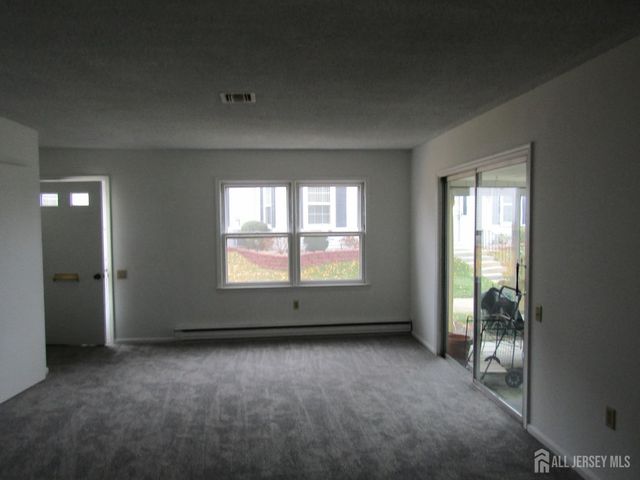 140 Plymouth Lane A, Monroe, NJ 08831