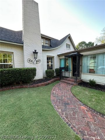 1100 S 26th Street, Fort Smith, AR 72901
