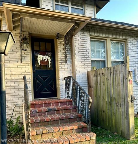 1100 S 26th Street, Fort Smith, AR 72901
