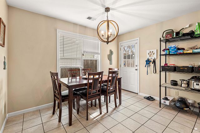 109 Northfield Road, Manhattan, KS 66502