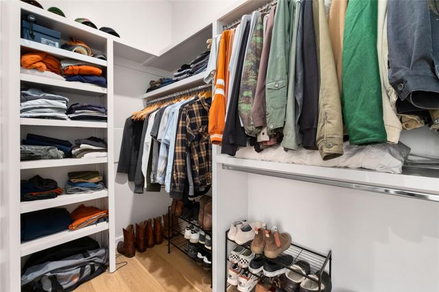 410 W Alpine RD 10, Austin, TX 78704