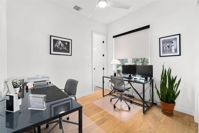 410 W Alpine RD 10, Austin, TX 78704