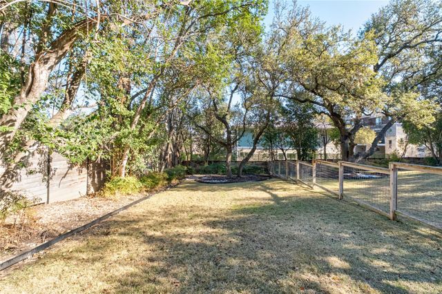 410 W Alpine RD 10, Austin, TX 78704