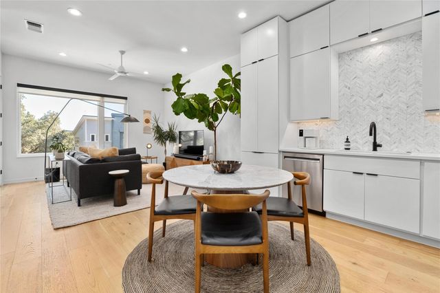 410 W Alpine RD 10, Austin, TX 78704