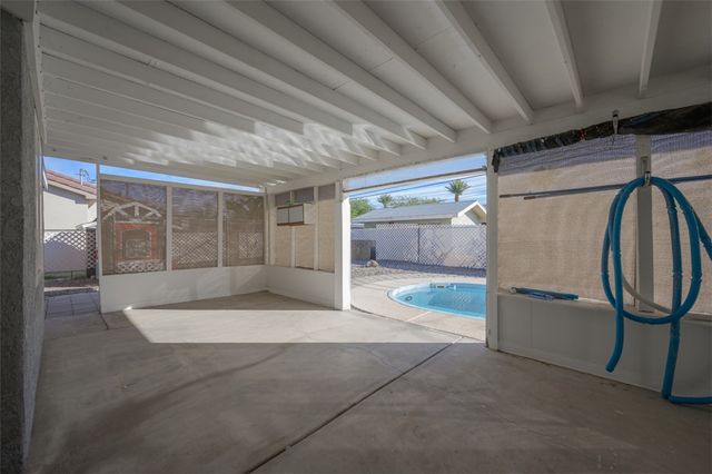 1832 Coral Isle Drive, Bullhead City, AZ 86442