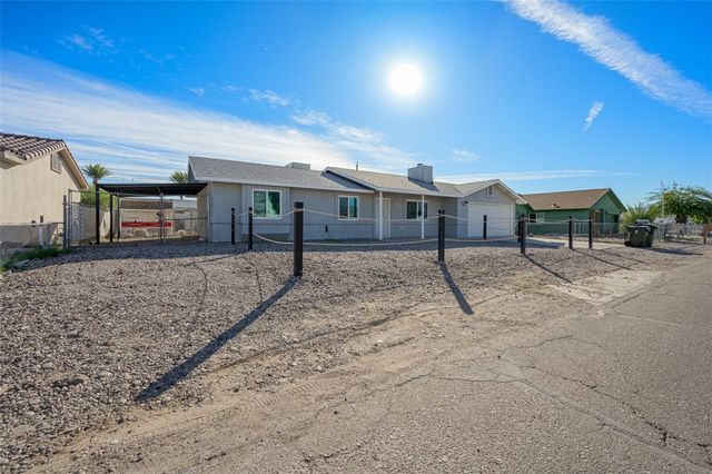 1832 Coral Isle Drive, Bullhead City, AZ 86442
