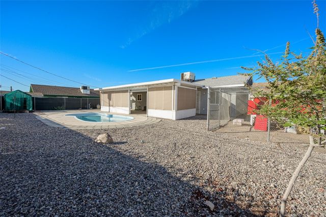 1832 Coral Isle Drive, Bullhead City, AZ 86442