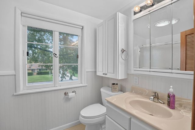 526 Glencoe Avenue, Waterloo, IA 50701