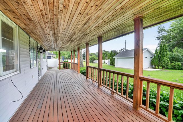 526 Glencoe Avenue, Waterloo, IA 50701
