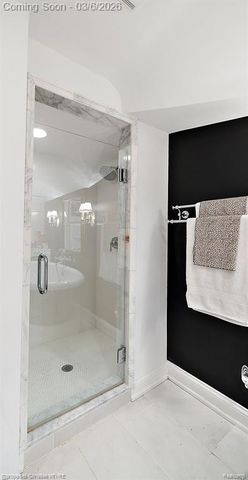 275 Barden Road, Bloomfield Hills, MI 48304