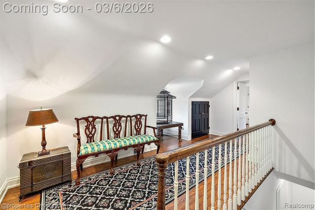 275 Barden Road, Bloomfield Hills, MI 48304