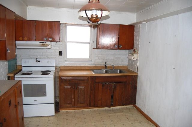 3537 Flag Avenue N, New Hope, MN 55427