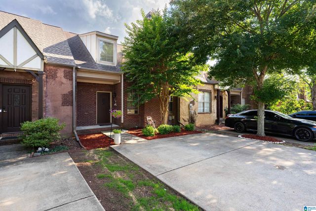 2239 RIDGEMONT DRIVE, Hoover, AL 35244