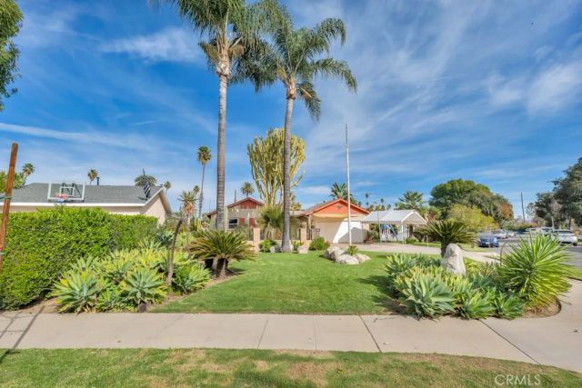 20539 Enadia Way, Winnetka, CA 91306