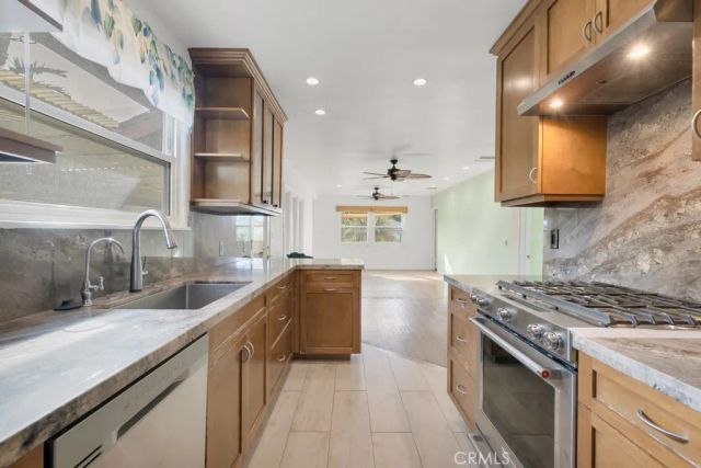 20539 Enadia Way, Winnetka, CA 91306