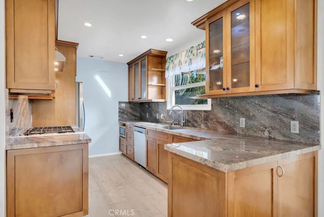 20539 Enadia Way, Winnetka, CA 91306