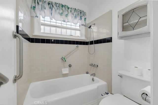 20539 Enadia Way, Winnetka, CA 91306