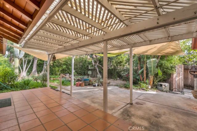 20539 Enadia Way, Winnetka, CA 91306