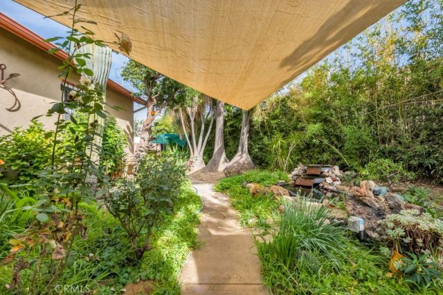 20539 Enadia Way, Winnetka, CA 91306