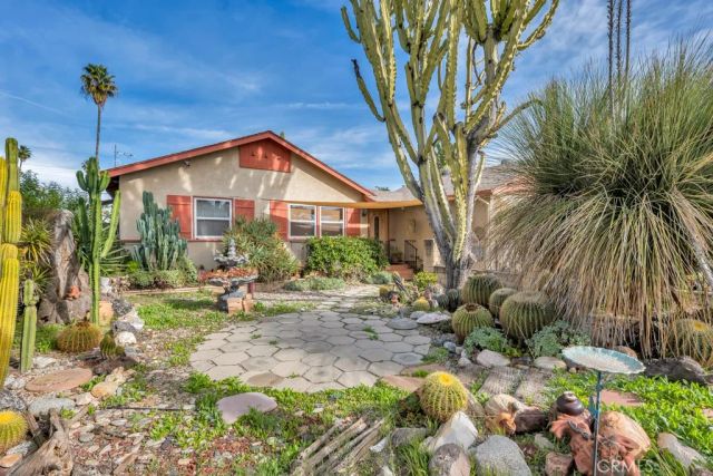 20539 Enadia Way, Winnetka, CA 91306