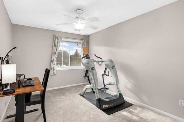 430 Willoughby Way W, Hopkins, MN 55305