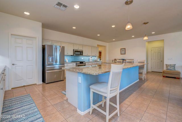 38676 S Running Roses Lane, Tucson, AZ 85739