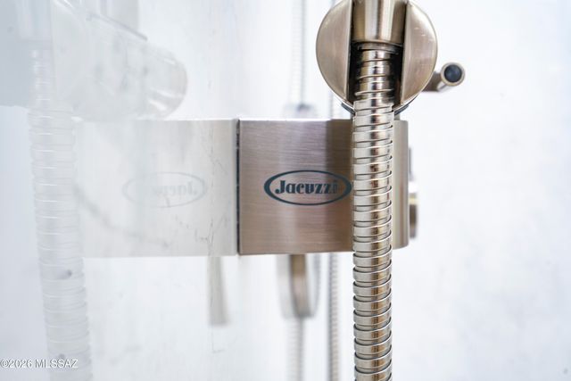 38676 S Running Roses Lane, Tucson, AZ 85739