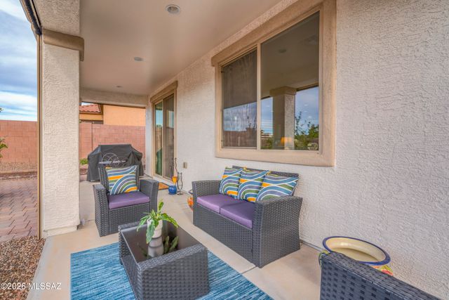 38676 S Running Roses Lane, Tucson, AZ 85739