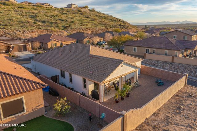 38676 S Running Roses Lane, Tucson, AZ 85739