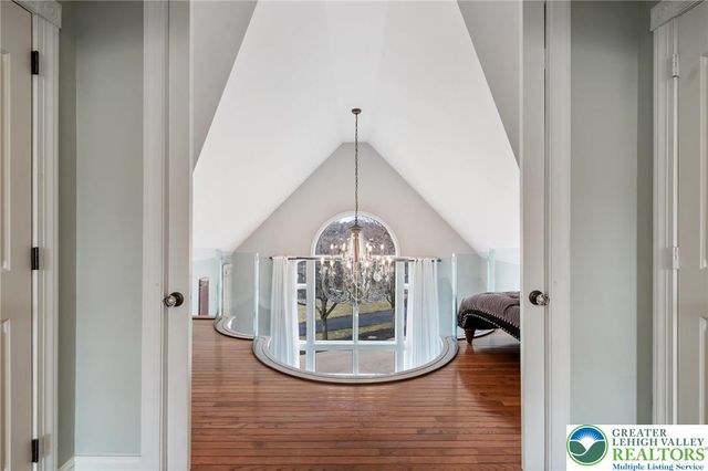 2230 Greenwood Road, Salisbury Twp, PA 18103