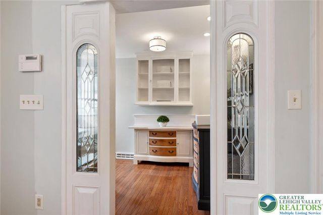 2230 Greenwood Road, Salisbury Twp, PA 18103