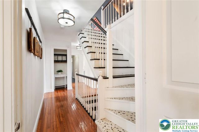 2230 Greenwood Road, Salisbury Twp, PA 18103