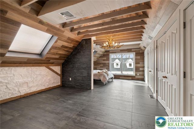 2230 Greenwood Road, Salisbury Twp, PA 18103