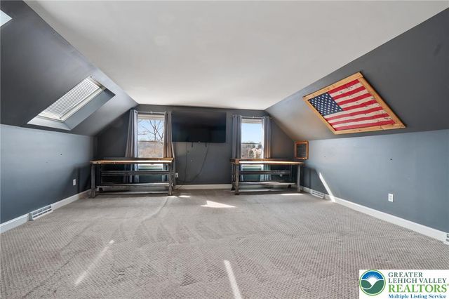 2230 Greenwood Road, Salisbury Twp, PA 18103