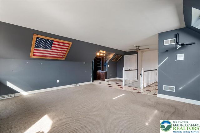 2230 Greenwood Road, Salisbury Twp, PA 18103