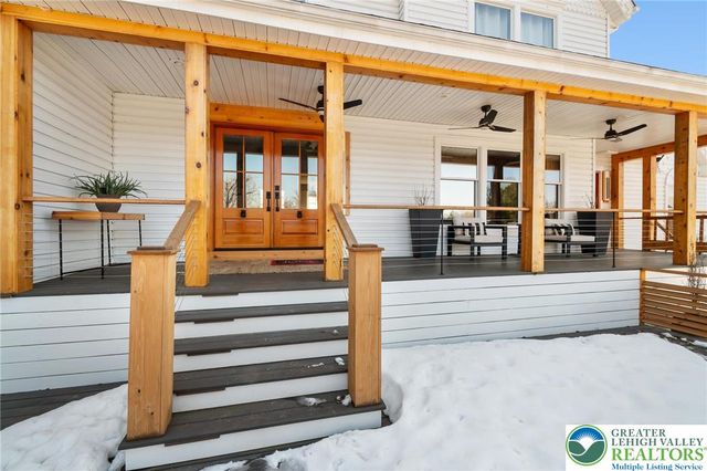 2230 Greenwood Road, Salisbury Twp, PA 18103