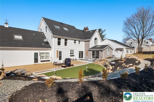 2230 Greenwood Road, Salisbury Twp, PA 18103